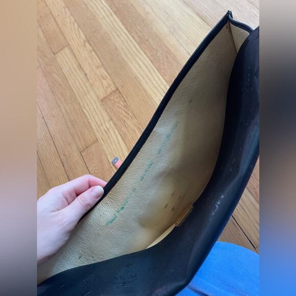 80s Vintage Black MCM Envelope Style Soft Briefcase with Key - Picture 14 of 14